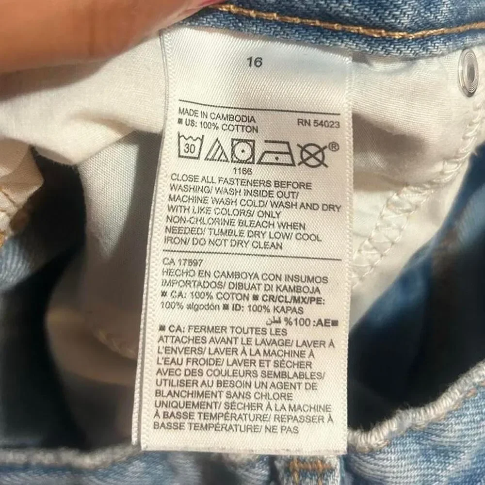 Denim shorts with hearts